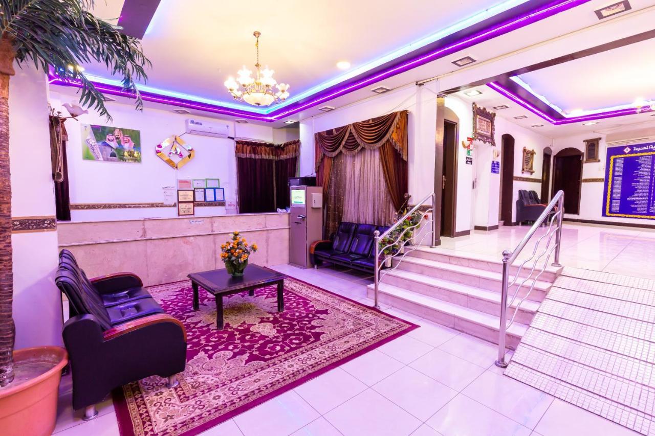 العييري للوحدات السكنية المفروشة الباحة 2 Эль-Баха Экстерьер фото